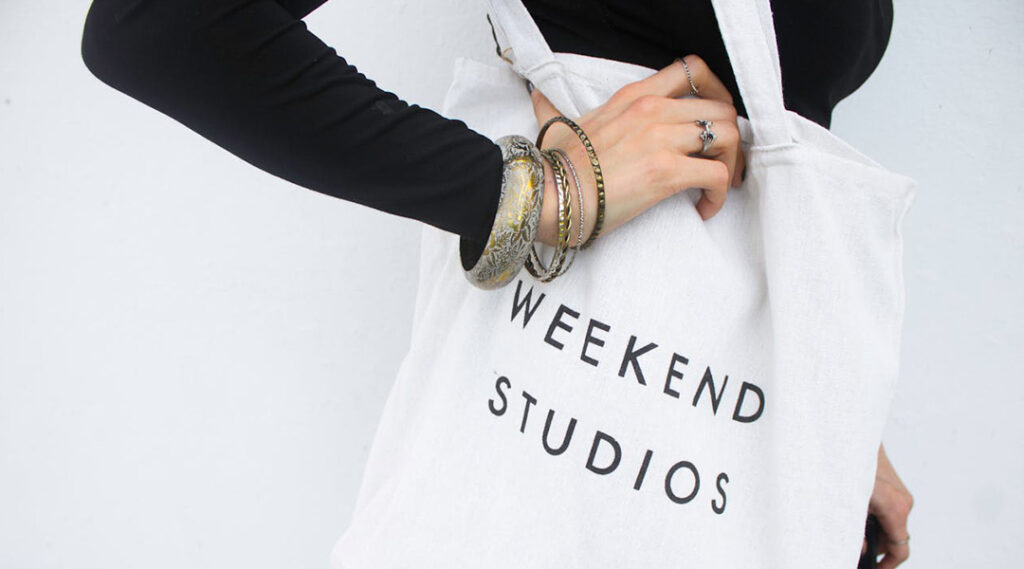 Sac tote bag avec le logo weekend studios