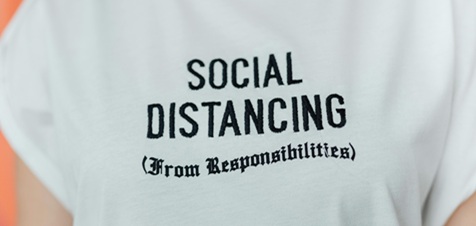 t-shirt avec une phrase générée