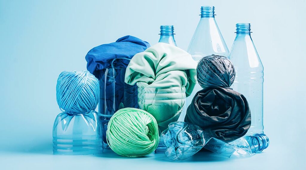 tissu fabriqué à partir de bouteilles plastiques