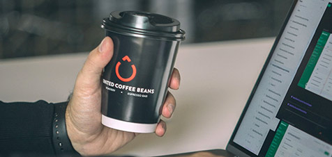 logo deux couleurs sur mug à noir