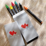 Boîte de 6 crayons de cire personnalisés Lápices Wax 6 couleur multicolore vue d'ambiance principale
