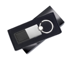Porte-clés personnalisé en cuir avec partie supérieure en métal Deluxe couleur noir deuxième vue