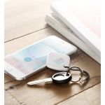 Localisateur de clés publicitaire carré en plastique FindKey couleur blanc vue d'ambiance principale