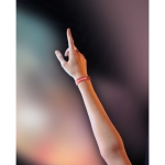 Bracelets Tyvek personnalisés de 19 mm couleur rouge vue d'ambiance principale