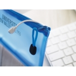 Trousse rectangulaire transparente en plastique ClearView couleur bleu deuxième vue d'ambiance 2