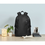 Sac à dos promotionnel pour PC de 15´´ avec détails en ripstop City couleur noir vue d'ambiance