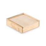 Jeu personnalisé dans un coffret en bois avec logo Casino couleur bois troisième vue