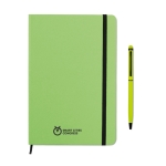 Set de carnet et stylo coloré A5 avec des pages lignées ColourTouch couleur vert lime vue principale