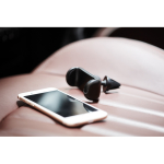 Support téléphone pour voiture rotatif à ouverture bilatérale Cargrip couleur noir deuxième vue d'ambiance