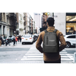 Sac à dos imperméable pour ordinateur, dos rembourré 17'' PowerTech vue d'ambiance