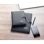 Portfolio avec chargeur, bloc-notes et plaque à personnaliser A4 Tech couleur noir deuxième vue principale