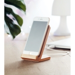 Chargeur à induction vertical avec support en bambou Natura Stand couleur bois vue d'ambiance