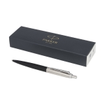 Stylo mat avec finition chromée à l'encre bleue Parker Jotter XL couleur noir deuxième vue frontale