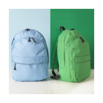 Sac à dos publicitaire de style enfantin de plusieurs couleurs Teens image nature morte