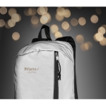 Sac à dos de sport argenté réfléchissant en polyester Night Vision couleur argenté mat deuxième vue d'ambiance 2