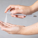 Stylo personnalisable avec spray et stylet encre bleue Droplet septième vue