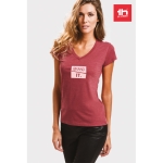 T-shirt col V avec logo pour femmes en coton 150 g/m² THC Athens couleur rouge chiné vue image ambiance