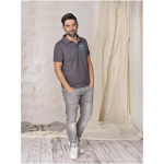 Polo en coton biologique et polyester recyclé 220 g/m² Elevate NXT couleur bleu marine image nature morte