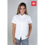 Chemises Oxford pour femmes en coton et polyester THC London WH couleur blanc vue image ambiance