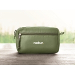 Trousse de toilette EcoFriendly couleur vert vue d'ambiance principale