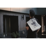 Sac personnalisé en tissu polyester 190D réfléchissant Flash couleur argenté mat cinquième vue d'ambiance 2