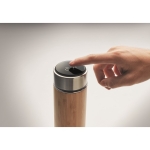 Bouteille isotherme avec thermomètre tactile infuseur 480ml TeaTouch couleur bois quatrième vue photographique