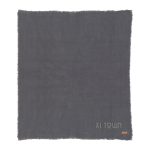 Couverture écologique tissée avec bords frangés Ukiyo couleur gris foncé vue avec logo