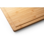 Planche à découper en bambou avec bord marqué et logo Superior couleur naturel troisième vue