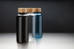 Gourde plastique recyclé et capuchon bambou 660 ml Evolution Recycled couleur bleu vue d'ambiance