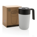 Tasse en plastique recyclé et métal 480ml Vogue Recycled couleur blanc vue avec boîte
