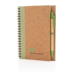 Carnet à spirale avec couverture liège pages lignées EcoCork Colors couleur vert clair vue avec logo