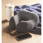 Coussin de voyage avec pochette ajustable pour publicité de confort couleur gris foncé vue d'ambiance principale
