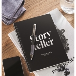 Carnet avec stylo effaçable 18 feuilles A5 pages lignées Réutilisable couleur noir vue d'ambiance principale
