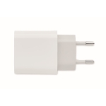 Prise UE à 2 connexions type A et C et charge rapide UE Port couleur blanc troisième vue