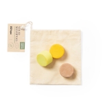 Coffret de 3 shampoings vegan et durables dans un sachet coton de 30gr couleur beige quatrième vue