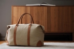 Sac en toile recyclée de qualité pour le week-end EcoJourney couleur beige vue d'ambiance 2