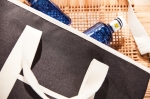 Sac isotherme recyclé avec des détails élégants Nevera Jasper couleur noir vue d'ambience 3