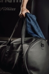Sac de sport ou de voyage en cuir synthétique avec sangle Contempo couleur noir