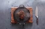 Couteau de cuisine avec une lame en acier de 20 cm Kaiser couleur argenté vue d'ambiance