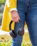 Casque sans fil entreprise BT 5.1 fabriqué à partir d'ABS recyclé Jam couleur noir vue d'ambiance