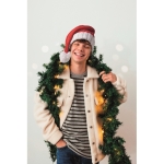 Bonnet de Noël long floqué avec revers et pompon en polyester RPET couleur rouge troisième vue d'ambiance