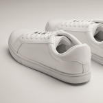 Chaussures en cuir synthétique léger avec semelle caoutchouc taille 42 couleur blanc quatrième vue photographique