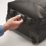Valise publicitaire RPET 600D avec base rigide et double compartiment couleur noir vue photographique