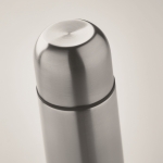 Thermos en acier inoxydable recyclé avec logo antifuite 500ml couleur argenté mat deuxième vue photographique