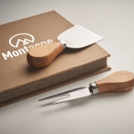 Set de 4 couteaux à fromage avec manches en bois de caoutchouc couleur bois vue principale