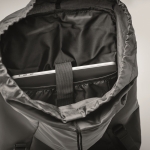 Sac à dos d´entreprise en polyester 190T réfléchissant et déperlant couleur noir vue photographique