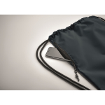 Sac à dos en polyester RPET avec cordon épais et poche zippée quatrième vue photographique