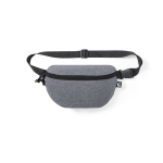 Sac banane en plastique recyclé avec une sangle ajustable et boucle couleur gris première vue