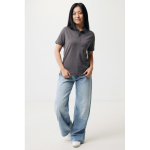 Polo publicitaire en coton recyclé 220 g/m² Iqoniq Yosemite couleur argenté mat deuxième vue avec modèle