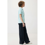 Polo publicitaire en coton recyclé 220 g/m² Iqoniq Yosemite couleur vert menthe troisième vue avec modèle